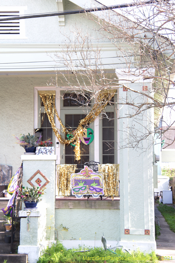 Krewe-of-House-Floats-01086-Mid-City-2021