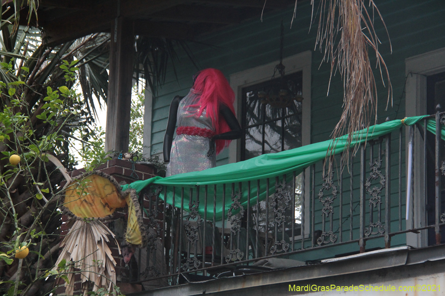 Krewe-of-House-Floats-01470-University-Uptown-2021