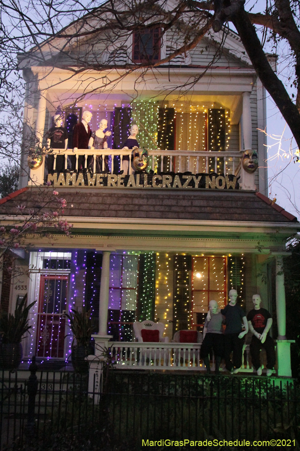 Krewe-of-House-Floats-02105-Uptown-2021