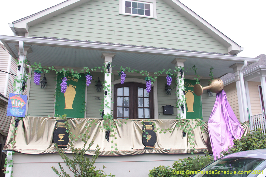 Krewe-of-House-Floats-02115-Uptown-2021