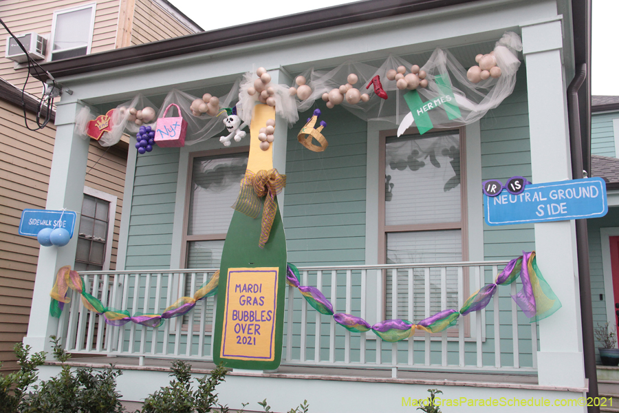 Krewe-of-House-Floats-02140-Uptown-2021