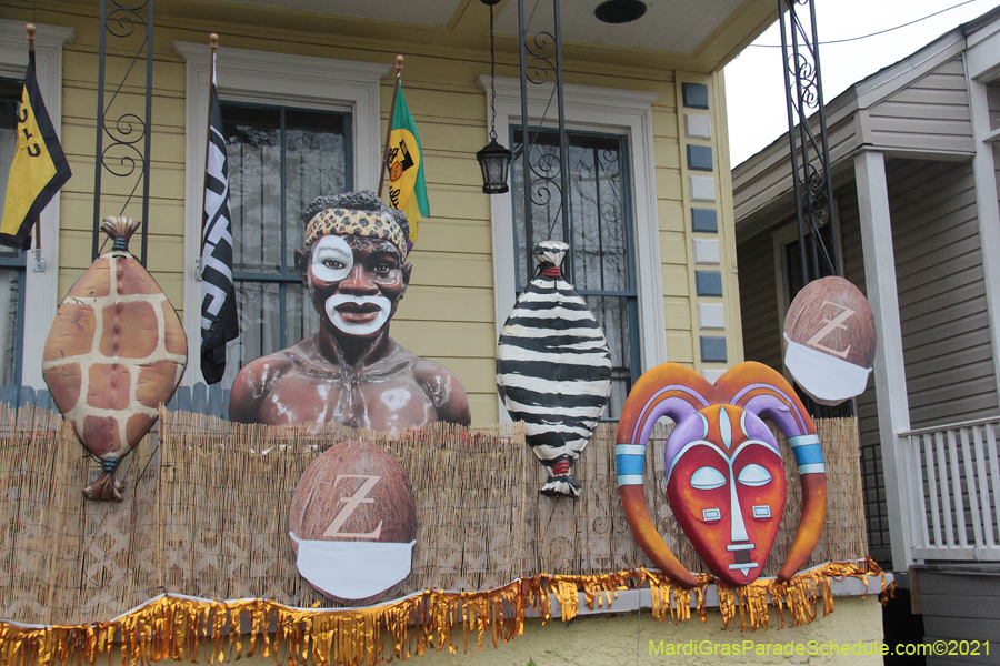 Krewe-of-House-Floats-02145-Uptown-2021