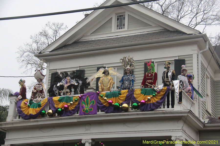 Krewe-of-House-Floats-02184-Uptown-2021