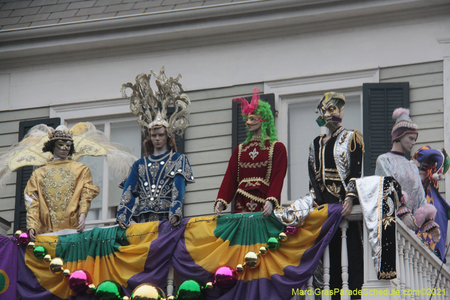 Krewe-of-House-Floats-02185-Uptown-2021