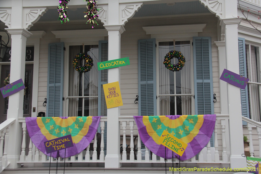 Krewe-of-House-Floats-02216-Uptown-2021