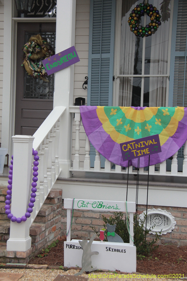 Krewe-of-House-Floats-02217-Uptown-2021