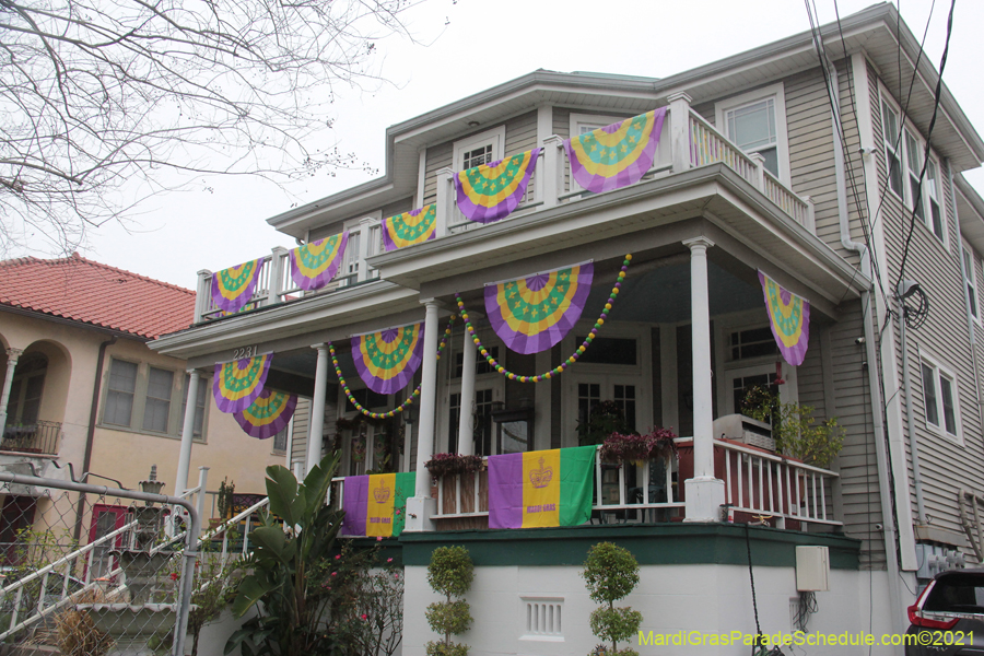 Krewe-of-House-Floats-02220-Uptown-2021