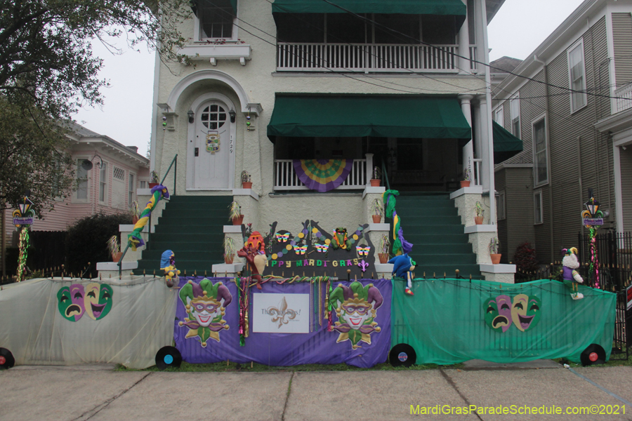 Krewe-of-House-Floats-02227-Uptown-2021