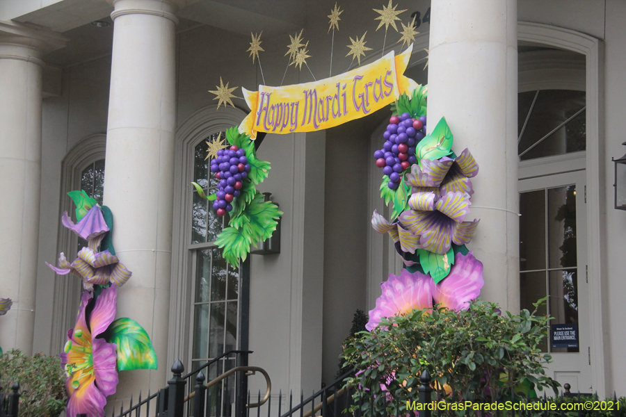 Krewe-of-House-Floats-02240-Uptown-2021