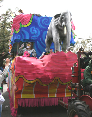 KREWE_OF_IRIS_2007_PARADE_0184