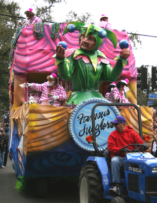 KREWE_OF_IRIS_2007_PARADE_0205