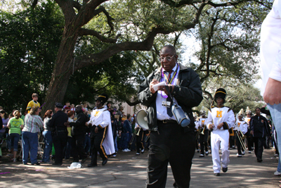 2008-Krewe-of-Iris-New-Orleans-Mardi-Gras-Parade-0100