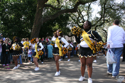 2008-Krewe-of-Iris-New-Orleans-Mardi-Gras-Parade-0117