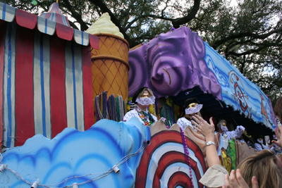 2008-Krewe-of-Iris-New-Orleans-Mardi-Gras-Parade-0290