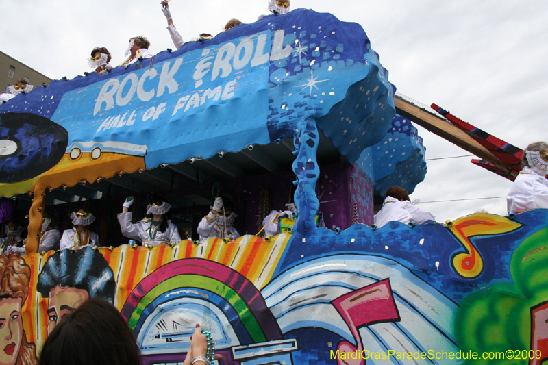 2009-Krewe-of-Iris-presents-On-the-Road-Again-Mardi-Gras-New-Orleans-0117