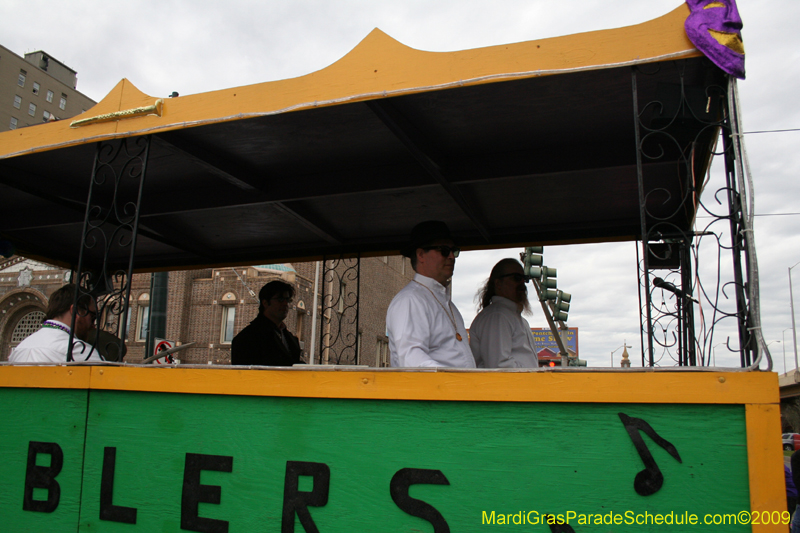 2009-Krewe-of-Iris-presents-On-the-Road-Again-Mardi-Gras-New-Orleans-0121