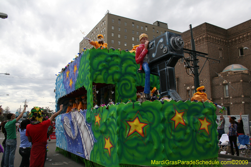 2009-Krewe-of-Iris-presents-On-the-Road-Again-Mardi-Gras-New-Orleans-0217