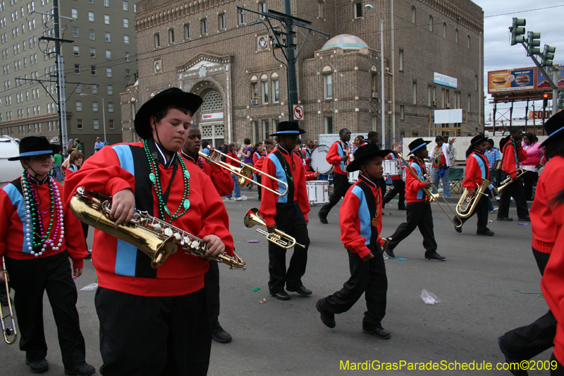 2009-Krewe-of-Iris-presents-On-the-Road-Again-Mardi-Gras-New-Orleans-0226