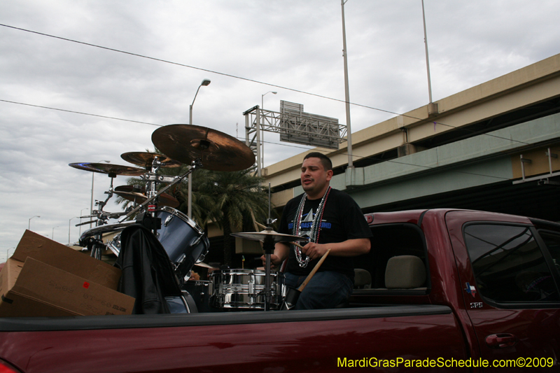 2009-Krewe-of-Iris-presents-On-the-Road-Again-Mardi-Gras-New-Orleans-0271