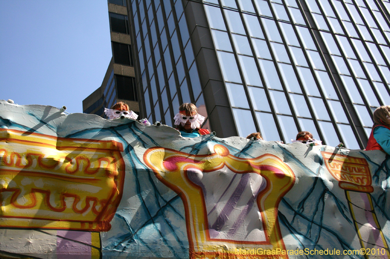 Krewe-of-Iris-2010-Carnival-New-Orleans-7384