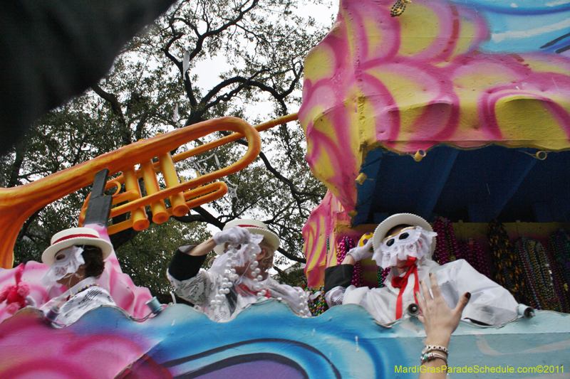 Krewe-of-Iris-2011-0168