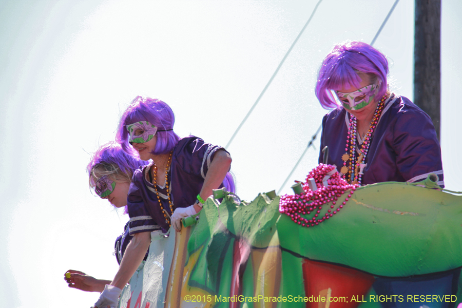 Krewe-of-Iris-2015-17387