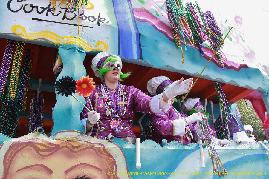 2016-le-Krewe-of-Iris-009292