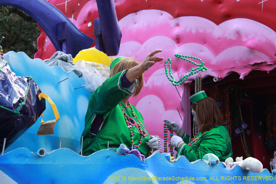 2016-le-Krewe-of-Iris-009348