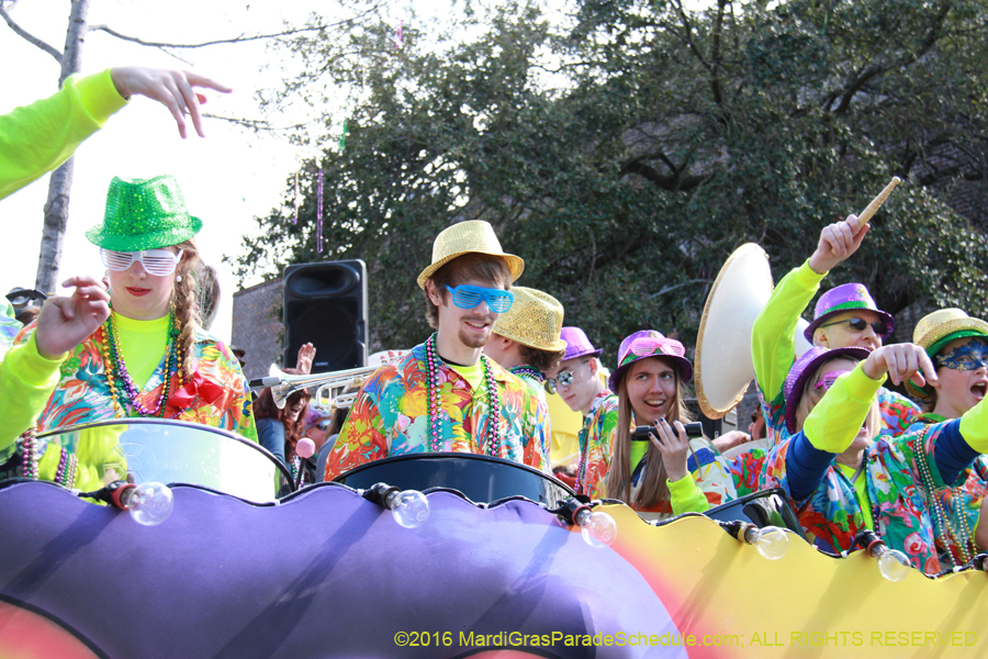 2016-le-Krewe-of-Iris-009372