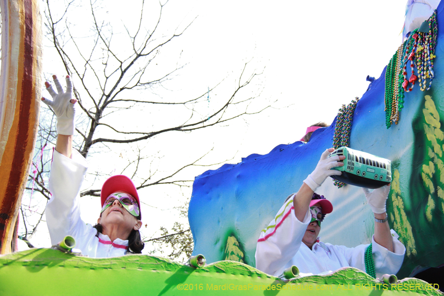 2016-le-Krewe-of-Iris-009377