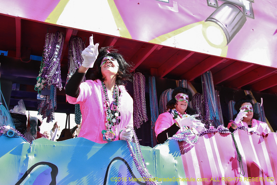 2016-le-Krewe-of-Iris-009392