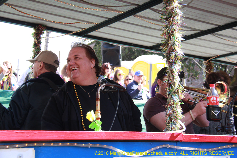 2016-le-Krewe-of-Iris-009447