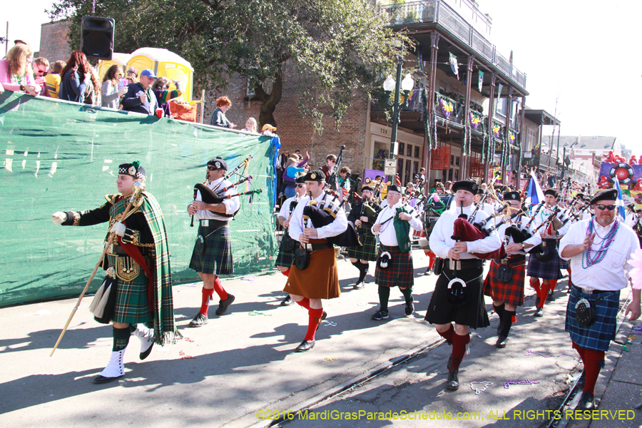 2016-le-Krewe-of-Iris-009456