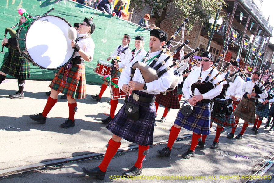 2016-le-Krewe-of-Iris-009457