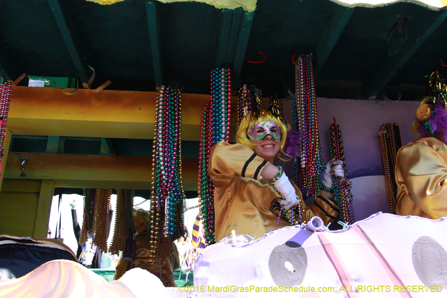 2016-le-Krewe-of-Iris-009474