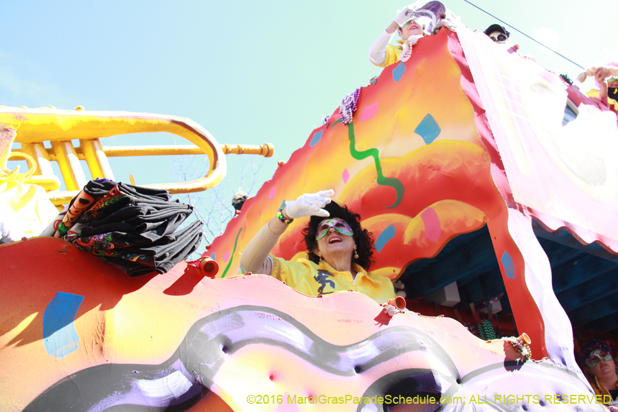 2016-le-Krewe-of-Iris-009503