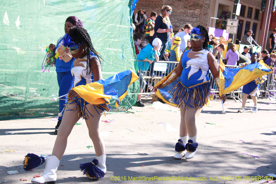 2016-le-Krewe-of-Iris-009579