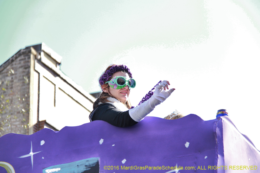 2016-le-Krewe-of-Iris-009582