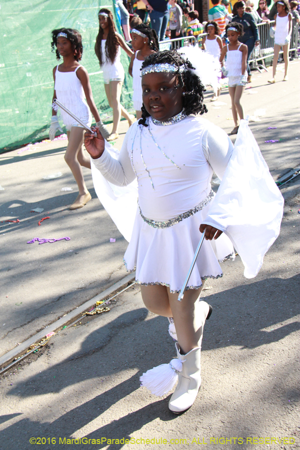 2016-le-Krewe-of-Iris-009636