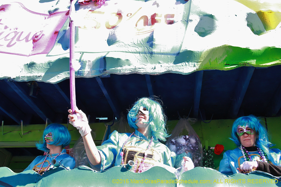 2016-le-Krewe-of-Iris-009666