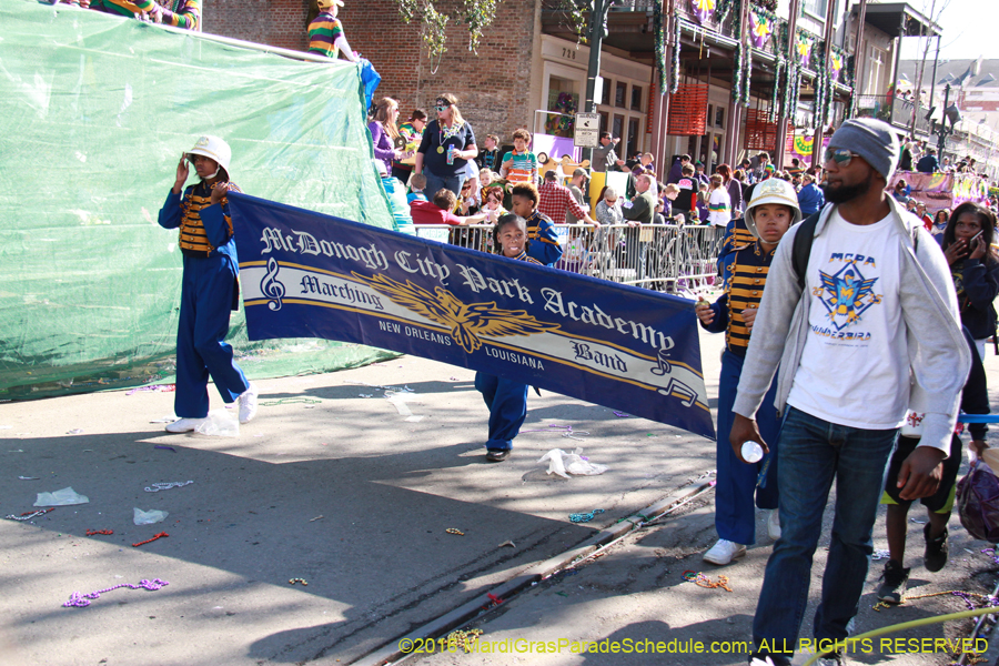 2016-le-Krewe-of-Iris-009673