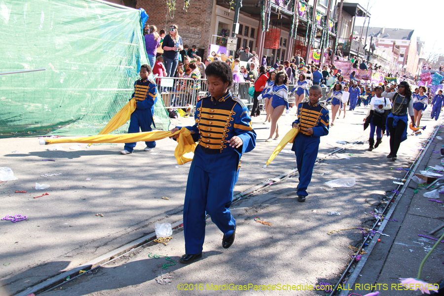 2016-le-Krewe-of-Iris-009674