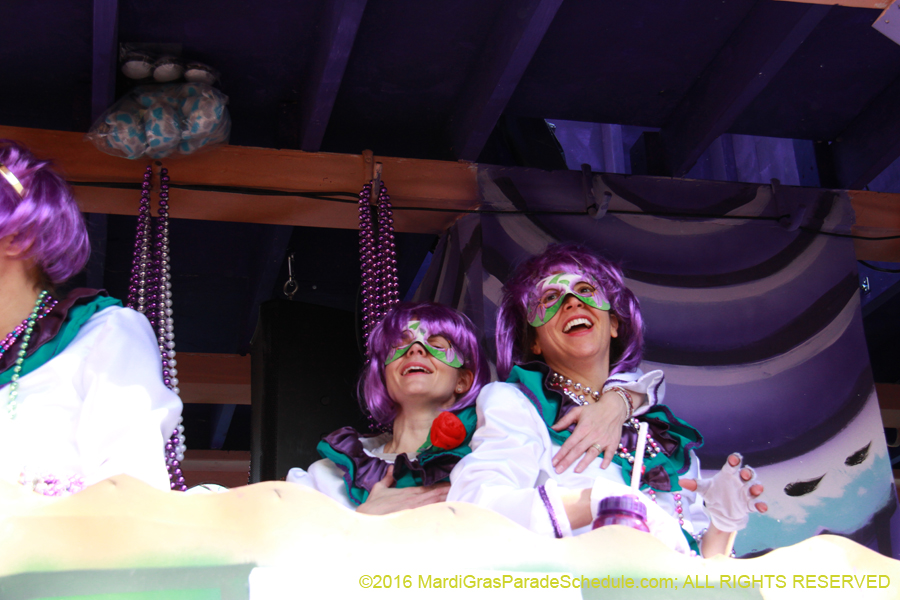 2016-le-Krewe-of-Iris-009712