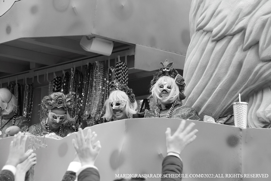 Krewe-of-Iris-00148-2022