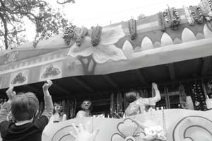 Krewe-of-Iris-00353-2022