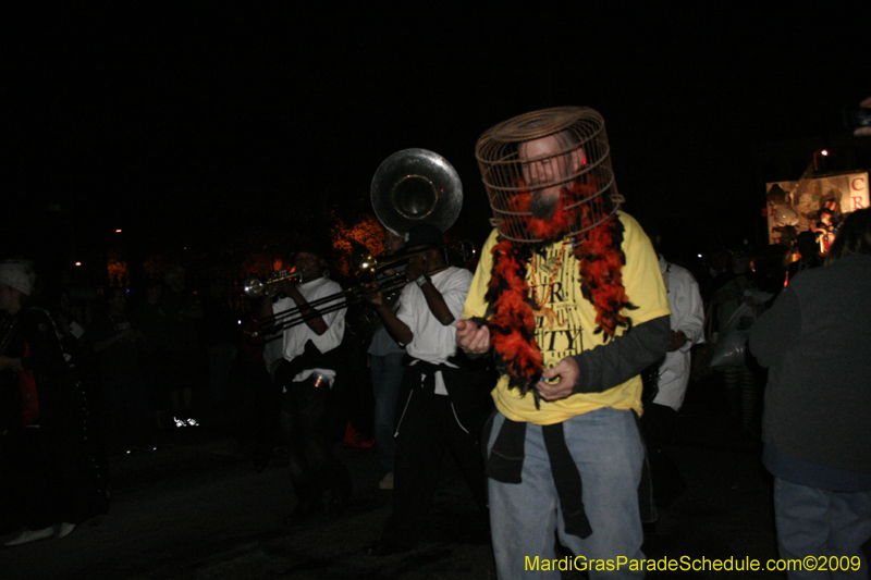 Krewe-du-Vieux-Mardi-Gras-French-Quarter-New-Orleans-2009-0205