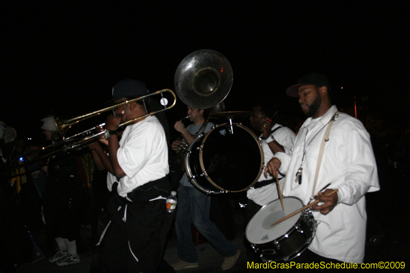 Krewe-du-Vieux-Mardi-Gras-French-Quarter-New-Orleans-2009-0206