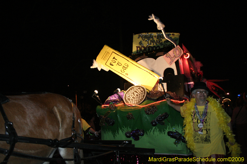 Krewe-du-Vieux-Mardi-Gras-French-Quarter-New-Orleans-2009-0236