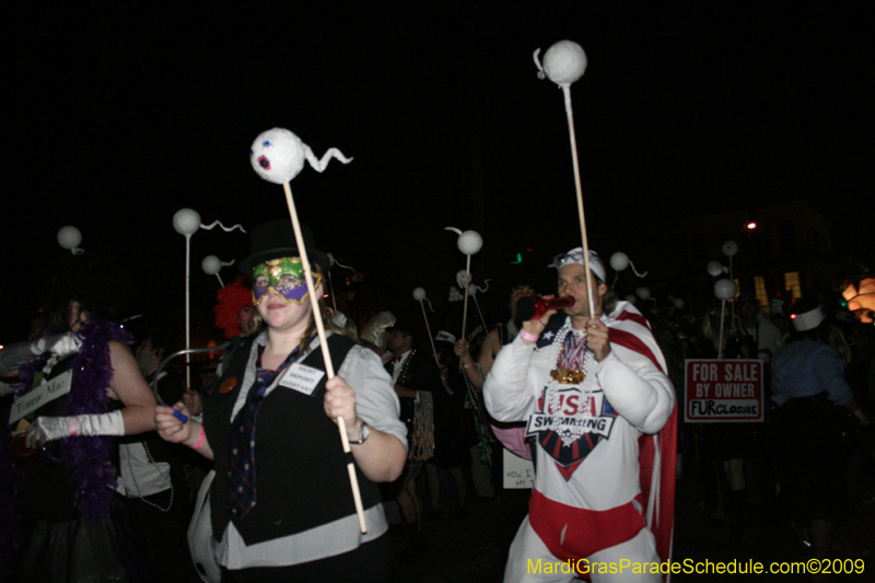 Krewe-du-Vieux-Mardi-Gras-French-Quarter-New-Orleans-2009-0267