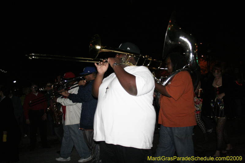 Krewe-du-Vieux-Mardi-Gras-French-Quarter-New-Orleans-2009-0274